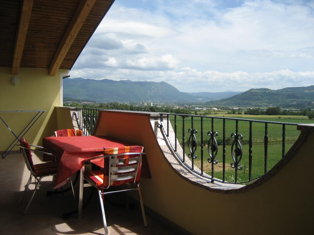 Turisticna Kmetija Pri Rebkovih Apartment Ajdovščina Стая снимка